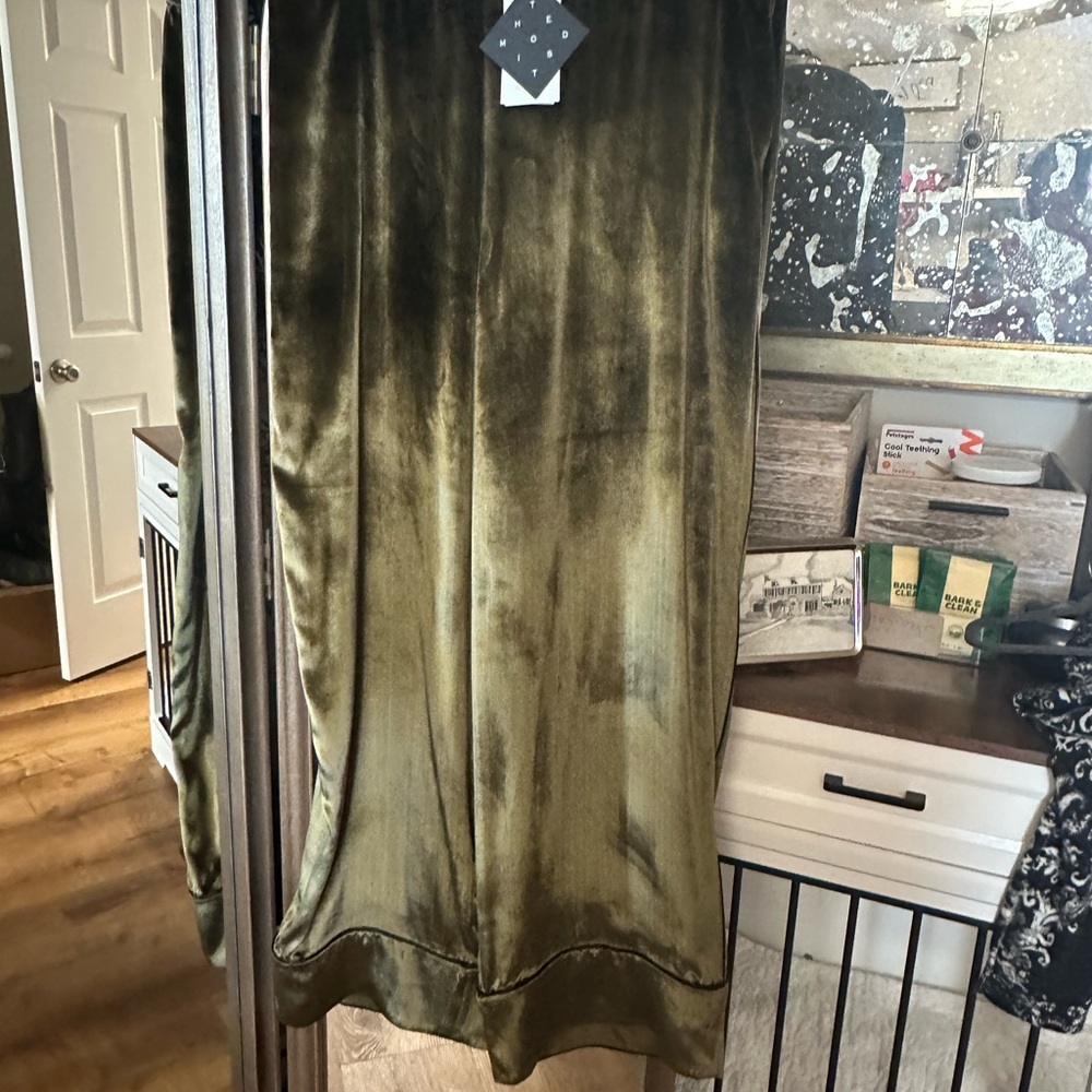 Elegant Olive Wide Leg Pants